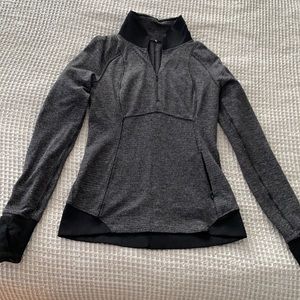 LuluLemon Pull Over